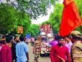 यमुनाकाठ गणेशमय; राजधानीतील आनंदोत्सवाची उत्साहात सांगता - Marathi News | Ganesh visarjan in New Delhi | Latest national News at Lokmat.com