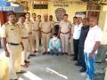 गंगाखेड येथील चालक खुन प्रकरणातील आरोपी नऊ तासात गजाआड - Marathi News | drivers murderer arrested in nine hours in gangakhed | Latest parabhani News at Lokmat.com