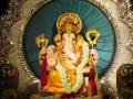 'ती'चा गणपती... नगरमध्ये महिलांनी केली बाप्पाची प्रतिष्ठापना - Marathi News | Ticha Ganpati...women worshiped Ganesha on the occasion of Ganesh Chaturthi | Latest ahilyanagar Videos at Lokmat.com