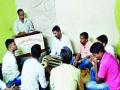 मुंबईतील भजन मंडळांच्या तालमी अंतिम टप्प्यात - Marathi News | The final phase of the rhythm of the bhajan Mandals in Mumbai | Latest mumbai News at Lokmat.com