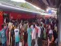 सणासुदीच्या कालावधीतील रेल्वेच्या बुकिंगवर आतापासूनच उड्या - Marathi News | Jump now on railway bookings for the festive period | Latest nagpur News at Lokmat.com