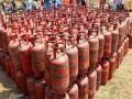 LPG Gas Cylinder: पुण्यात गॅस सिलेंडरचा पुरेसा साठा; अफवांवर विश्वास ठेवू नका, जिल्हाधिकाऱ्यांचे नागरिकांना आवाहन - Marathi News | Pune has sufficient stock of gas cylinders; District Collector appeals to citizens not to believe rumors | Latest pune News at Lokmat.com