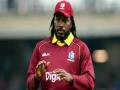 विमान कंपनीवर बरसला ख्रिस गेल; कन्फर्म तिकीट असूनही नाकारला प्रवास - Marathi News | Chris Gayle blasts airline for not allowing him to board flight despite having confirmed ticket | Latest cricket News at Lokmat.com