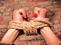 व्यसनी पित्याने पोटच्या मुलालाच पाच लाखांत विकले - Marathi News | The addicted father sold his child for Rs 5 lakh | Latest crime News at Lokmat.com