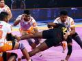 Pro Kabaddi League : गिरीश इर्नाकचा पराक्रम, हा विक्रम नोंदवणारा महाराष्ट्रातील पहिलाच खेळाडू - Marathi News | Pro Kabaddi League: Maharashtra Girish Ernak creat history in pro kabaddi league | Latest other-sports News at Lokmat.com