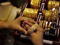 Gold-Silver Price Today : सोन्या-चांदीच्या दरात घसरण; विक्रमी उच्चांकावरून सोने 4000 रुपयांनी स्वस्त, जाणून घ्या 10 ग्रॅमचा भाव - Marathi News | gold silver price 8 august and mcx gold price aaj ka sone ka bhav gold price today | Latest business Photos at Lokmat.com
