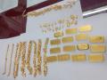 54 लाखांचे सोने पळवणा-या श्रवणनाथला कुडाळला अटक - Marathi News | Shravarnath gets Rs 54 lakh worth of gold | Latest goa News at Lokmat.com