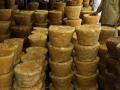 गूळ खरेदी करण्यासाठी बाजार समितीचे लायसन्स आवश्यक - Marathi News | Market Committee license required to purchase jaggery: Arun Sakore | Latest pune News at Lokmat.com