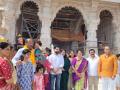खासदार गोपाळ शेट्टी यांनी आपल्या कुटुंबासह  दिली अयोध्येच्या राम  मंदिराला भेट - Marathi News | MP Gopal Shetty visited Ayodhya's Ram Temple with his family | Latest mumbai News at Lokmat.com