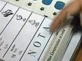 पदवीधर निवडणुकीत हवा नोटाचाही पर्याय - Marathi News | The option of NOTA in graduate elections | Latest nagpur News at Lokmat.com