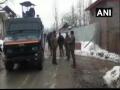 जम्मू काश्मीरच्या कुलगाममध्ये ग्रेनेड हल्ला, 6 नागरिक जखमी - Marathi News | Jammu and Kashmir : Terrorists lobbed a grenade towards a Police station in Kulgam, three civilians injured | Latest national News at Lokmat.com