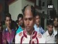 अद्दल घडवली ! हुंडा मागणाऱ्या नवरदेवाचं लग्नाच्याच दिवशी केलं मुंडण - Marathi News | uttar pradesh lucknow grooms head tonsured refused to marry the bride demanding motorcycle and gold | Latest national News at Lokmat.com