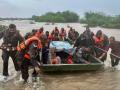 Gujarat Floods : भीषण! गुजरातमध्ये मुसळधार पावसाचा कहर; ४९ जणांचा मृत्यू, ३७ हजार लोकांचा वाचवला जीव - Marathi News | Gujarat Floods weather update heavy rain 49 people died in week and 37000 people were rescued | Latest national News at Lokmat.com
