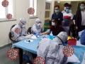 कोणत्याही कारणाने दवाखान्यात जावं लागलं; तर कोरोनाला बळी पडण्याआधी वापरा 'या' टीप्स - Marathi News | Things that you should keep in your mind while visiting a hospital myb | Latest health Photos at Lokmat.com