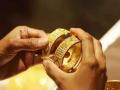 Gold Hallmarking: साेन्याचे दागिने घेताना नजर तीक्ष्ण ठेवा; आजपासून हाॅलमार्किंग बंधनकारक - Marathi News | gold hallmarking Mandatory from june 16 | Latest business News at Lokmat.com