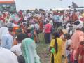 हाथरस येथील चेंगराचेंगरीतील मृतांचा आकडा वाढला, रुग्णालयात मृतदेह ठेवण्यासाठीही उरली नाही जागा    - Marathi News | Hathras stampede: The death toll in the Hathras stampede has increased, and the hospital has no space left to store the bodies    | Latest national News at Lokmat.com