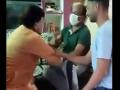 मतांसाठी काय पण! भाजपाच्या मंत्र्याने काँग्रेस कार्यकर्त्याच्या पायावर ठेवलं डोकं; Video व्हायरल - Marathi News | pradyuman singh tomar falls into activist feet for election campaign video | Latest national News at Lokmat.com