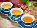 'हे' 5 चहा वजन कमी करण्यासाठी ठरतात उपयोगी! - Marathi News | Five types of tea for weight loss and health benefits | Latest health Photos at Lokmat.com