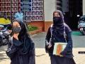 Hijab Row: कर्नाटक वक्फ बोर्डाचा मोठा निर्णय, मुस्लीम महिलांसाठी सुरू करणार कॉलेज - Marathi News | Hijab controversy Karnataka waqf board to open 10 women colleges as demand increases from Muslims | Latest national News at Lokmat.com