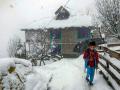 हिमाचल प्रदेशात जोरदार बर्फवृष्टी - Marathi News | Heavy snowfall in Himachal Pradesh | Latest national Photos at Lokmat.com