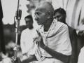 Gandhi Jayanti 2020 : महिलांनो, आत्मसंरक्षणासाठी जे करता येईल ते करा! अहिंसावादी बापूंचा संदेश - Marathi News | | Latest national News at Lokmat.com