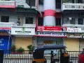 किराणा, औषध विक्रेते निघाले गावाला - Marathi News | Grocers, drug dealers went to the village | Latest raigad News at Lokmat.com