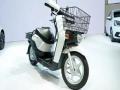 Honda जबरदस्त Electric Scooter आणण्याच्या तयारीत; उत्तम रेंज, ड्युअल बॅटरीसह मिळणार भन्नाट फीचर्स - Marathi News | honda benly e electric scooter possibly to launch soon spotted testing know more features and range | Latest auto News at Lokmat.com