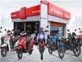 Honda Discount Offer : होंडा स्कूटर आणि बाइक्स 5 हजारांपर्यंत कॅशबॅक, झिरो डाउन पेमेंट व No Cost EMI वर करू शकता खरेदी  - Marathi News | Honda Two Wheelers Special Festive Offer With Up To Rs 5000 Cashback Zero Down Payment And No Cost EMI | Latest auto News at Lokmat.com
