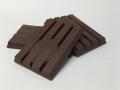 किटकॅटचा 'असा' वापर तुम्ही याआधी कधीही पाहिला नसेल - Marathi News | Man uses kit kat to propose a girl | Latest jarahatke Photos at Lokmat.com
