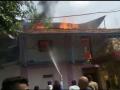 भिवंडीत वळ गावात आगीत एक मजली कौलारू घर जाळून खाक - Marathi News | fire broke out at house in Bhiwandi wal village | Latest thane News at Lokmat.com