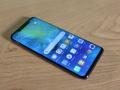 ट्रिपल रिअर कॅमेरा असलेला Huawei Mate 20 Pro स्मार्टफोन भारतात लाँच - Marathi News | Huawei Mate 20 Pro With Triple Rear Camera Setup, In-Display Fingerprint Scanner Launched in India | Latest tech News at Lokmat.com