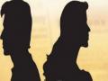 लॉकडाऊनने केली फजिती! पत्नी अडकली मलेशियात आणि पती भारतात... - Marathi News | Husband continues to struggle for his wife's release from Malaysia | Latest pune News at Lokmat.com
