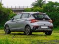 कंपनीची विक्री घटली अन्...! Hyundai i20 मिळतेय ५.९९ लाखांमध्ये, नवीन बेस मॉडेल लाँच केले... - Marathi News | The company's sales have decreased and...! Hyundai i20 is available for 5.99 lakhs, new base model launched... | Latest auto News at Lokmat.com