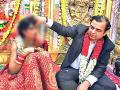 दुसऱ्या लग्नाच्या आरोपात अडकला गुजरातचा आयएएस अधिकारी; निलंबनाची कारवाई - Marathi News | Gujarat IAS officer Gaurav Dahiya caught in charge of second marriage; Action for suspension | Latest crime News at Lokmat.com