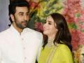 ‘सैफिना’, ‘विरूष्का’ झाले जुने, आता ट्रेंडमध्ये आहे ‘रालिया’!! - Marathi News | Ranbir Kapoor Alia Bhatt gets new name RALIA | Latest filmy News at Lokmat.com