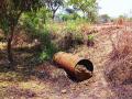 महाडमध्ये भंगारात टाकलेल्या सिलिंडरमुळे अपघाताचा धोका - Marathi News | Accidental risk due to the cylinders thrown in the mahad | Latest raigad News at Lokmat.com