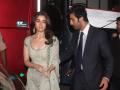 All Is Not Well: रणबीर कपूर व आलिया भट्ट एकमेकांवर नाराज?   - Marathi News | all seems to be not well between ranbir kapoor and alia bhatt | Latest filmy News at Lokmat.com