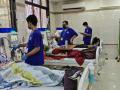 डायलिसिस केंद्र  उपनगरातील रुग्णांसाठी ठरतेय आधारवड - Marathi News | Dialysis center is a support for suburban patients | Latest mumbai News at Lokmat.com