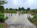 हिंगणगाव पूल दोन महिन्यांपासून पाण्याखाली - Marathi News | Hingangaon bridge under water for two months | Latest ahilyanagar News at Lokmat.com