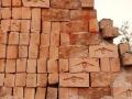कोरोनामुळे विटा निर्मितीचा व्यवसाय ठप्प - Marathi News | Corona halts brick making business | Latest nagpur News at Lokmat.com