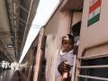 CoronaVirus Lockdown : परराज्यांत  जाणाऱ्या कामगारांचा ओघ कमी - Marathi News | CoronaVirus Lockdown: The flow of workers to foreign countries is reduced | Latest kolhapur News at Lokmat.com