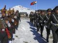 प्रत्यक्ष नियंत्रण रेषेजवळ चिनी सैन्याची जमवाजमव - Marathi News | Gathering of Chinese troops near the Line of Control | Latest national News at Lokmat.com
