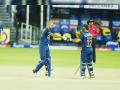 IND vs SL 1st ODI : लक्ष्याचा पाठलाग करताना टीम इंडियाचा मोठा विजय, श्रीलंकेविरुद्ध 'गब्बर अँड टीम'चा विक्रमांचा पाऊस! - Marathi News | India vs Sri Lanka 1st ODI, Live : This is India's biggest ODI win against any opponent while chasing a target over 250, know all Stats | Latest cricket Photos at Lokmat.com