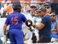 Rohit Sharma, IND vs ENG ODI : कॅप्टन असावा तर असा! मॅच संपताच ६ वर्षीय मीरा साळवीची रोहित शर्माने घेतली भेट, पण का?  - Marathi News | IND vs ENG 1st ODI : who is Meera Salvi? Rohit Sharma met the 6 years old girl and gave chocolate to her after the match, This girl was injured by Rohit's six, Video  | Latest cricket News at Lokmat.com