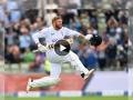 Jonny Bairstow, Ind vs Eng Live test Match : भारताकडे मजबूत आघाडी, जॉनी बेअरस्टोच्या शतकामुळे इंग्लंडवरील Follow-on ची नामुष्की टळली - Marathi News | Ind vs Eng 5th Test Match Live scorecard : England bowled out for 284 - Shami, Bumrah and Siraj the heroes for India with the ball. India with a solid lead of 132.  | Latest cricket News at Lokmat.com