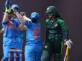 Women's Asia Cup T20, INDvsPAK : भारताच्या पोरी 'लय भारी', पाकिस्तानचा पराभव करत धडकल्या अंतिम फेरीत   - Marathi News | Women's Asia Cup T20, INDvsPAK: India's Pori 'heavy heavy', beating Pakistan in the final round | Latest cricket News at Lokmat.com