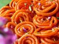 Jalebi Recipe: रसरशीत जिलेबी करण्यासाठी शेफने सांगितली खास टीप; १० मिनिटांत होईल तयार  - Marathi News | Jalebi Recipe: Chef's special tip for making juicy jalebi; ready in 10 minutes | Latest sakhi News at Lokmat.com