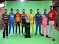 IPL 2019 : आयपीएलच्या उद्घाटन सोहळ्याची 20 कोटींची रक्कम भारतीय सैन्याला सुपूर्द   - Marathi News | IPL Opening ceremony funds budgeted at INR 20 crores will be donated among crpf india, the Indian Army, Air Force and Navy  | Latest cricket News at Lokmat.com