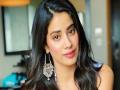Filmfare Awards 2019: जान्हवी कपूर थिरकणार दीपिका पादुकोणच्या या गाण्यावर - Marathi News | Janhvi Kapoor preps for her first act for the 64th Vimal Filmfare Awards | Latest filmy News at Lokmat.com