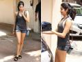 जान्हवी कपूरचा बिनधास्त अंदाज आहे खास, पाहा फोटो - Marathi News | Dhadak Girl Janhvi kapoor Snapped In Bold look | Latest filmy Photos at Lokmat.com